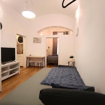 Duplex Apartment براغ المظهر الخارجي الصورة